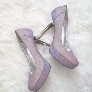 Sparkly platform high heels 👠